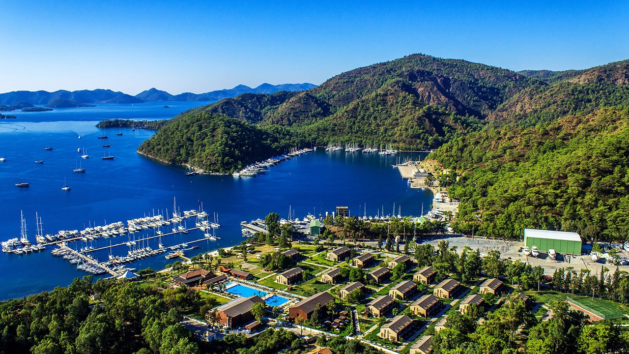 Cruisen in Göcek Buchten
