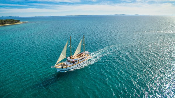 Gulet Adriatic Breeze