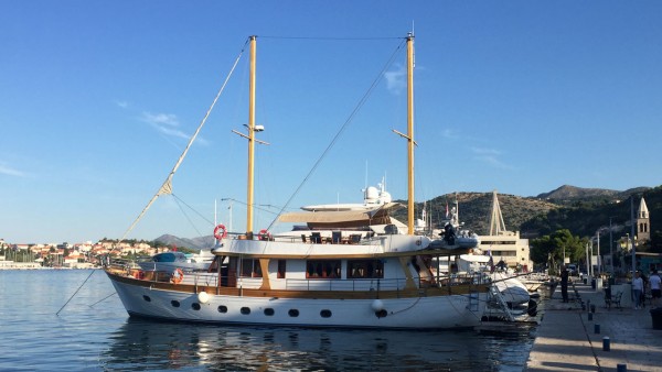 Gulet Adriatic Breeze