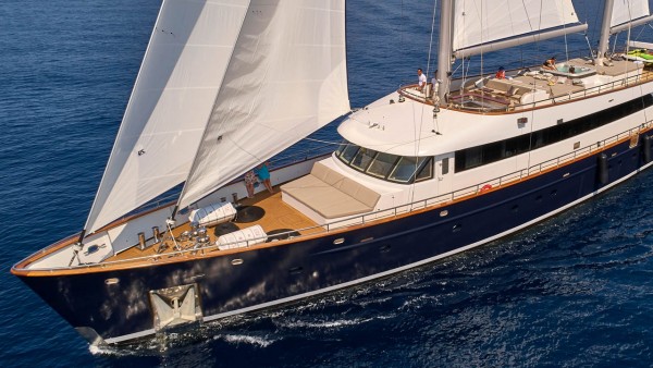 Segelyacht Dalmatino