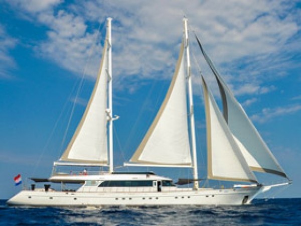 Lady Gita Segelyacht