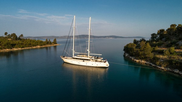Segelyacht Navilux