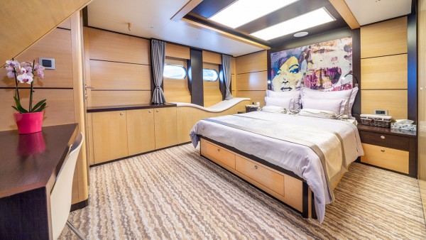 Segelyacht Navilux