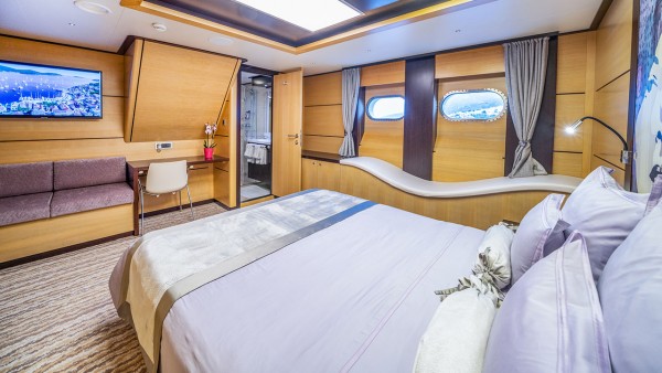 Segelyacht Navilux