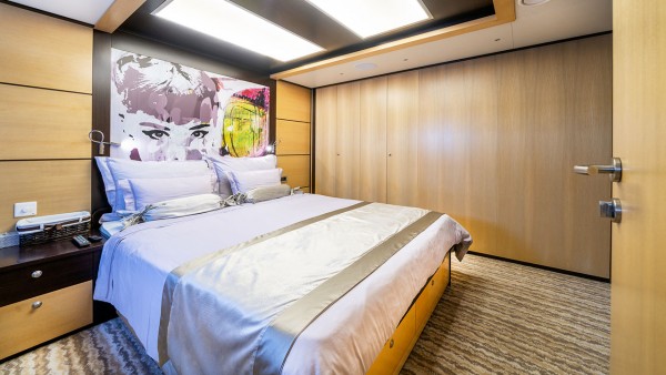 Segelyacht Navilux