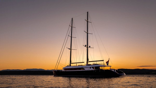 Segelyacht Nocturno