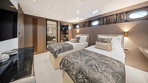 Segelyacht Nocturno
