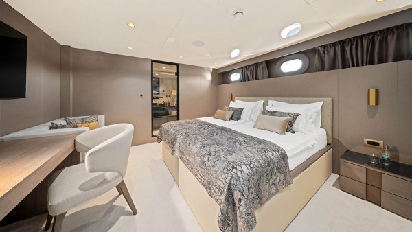 Segelyacht Nocturno