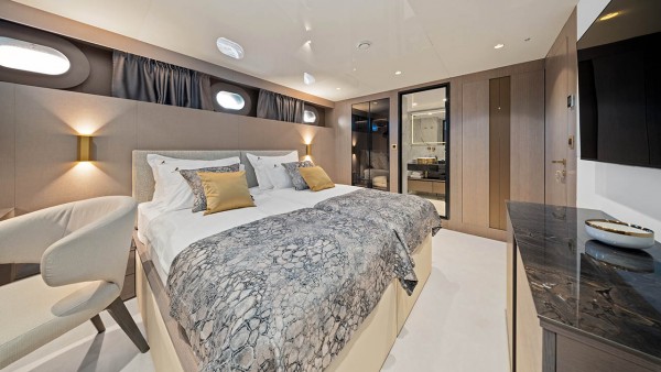 Segelyacht Nocturno