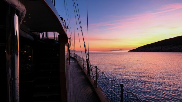 Segelyacht Oguz Khan