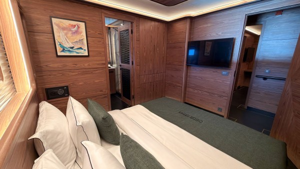 Segelyacht Oguz Khan