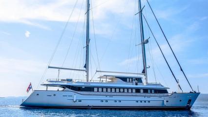 Segelyacht Omnia