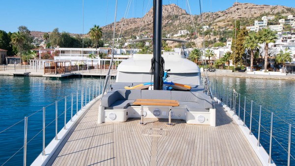 Segelyacht Sureyya