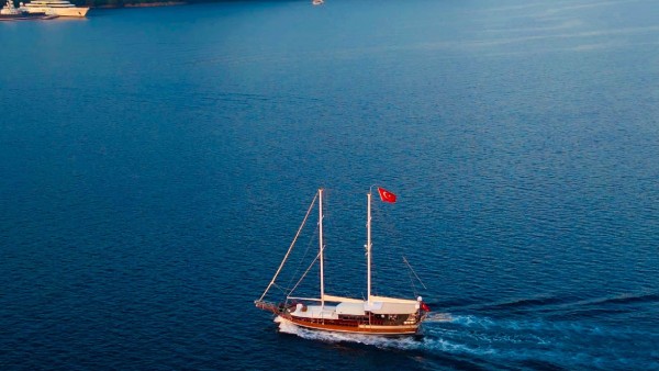 Gulet Yuksel Deniz