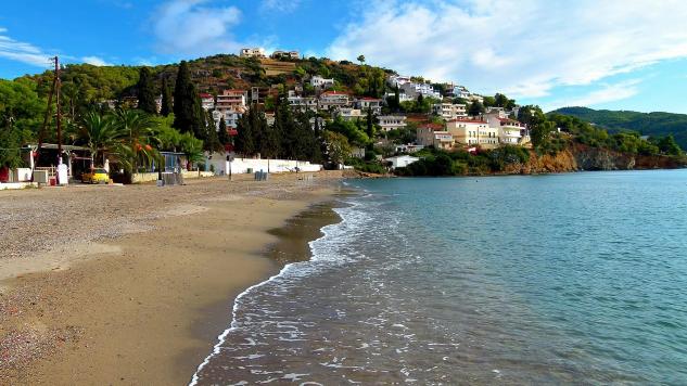 Kanali Beach Poros