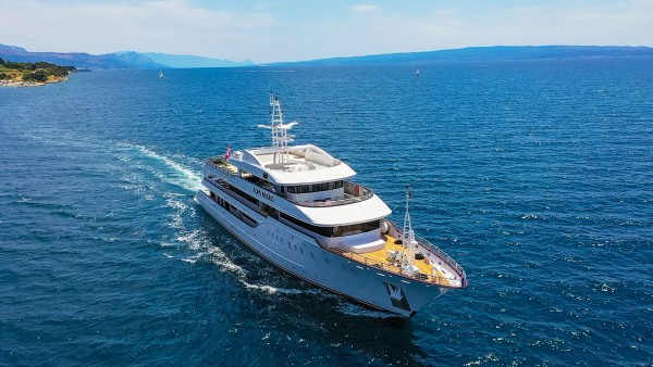 Motoryacht Alfa Mario