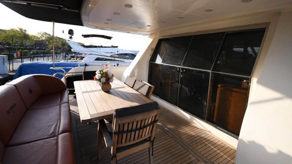 Motoryacht Azimut 65 Gokce