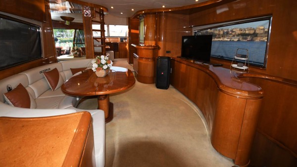 Motoryacht Azimut 65 Gokce