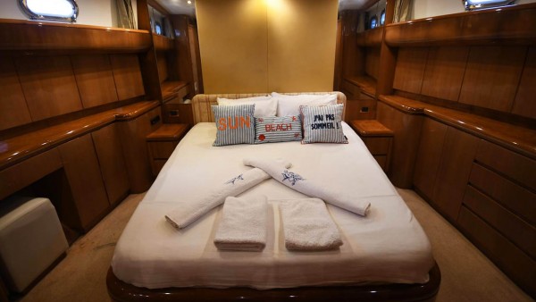 Motoryacht Azimut 65 Gokce