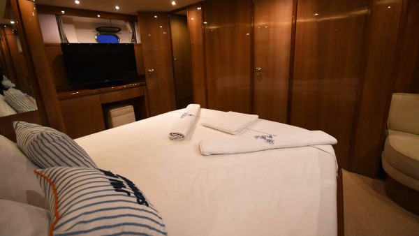Motoryacht Azimut 65 Gokce