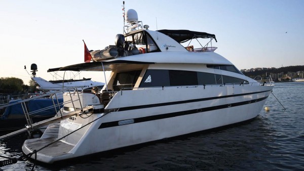 Motoryacht Azimut 65 Gokce