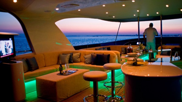Motoryacht Azmim
