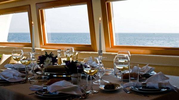 Motoryacht Azmim