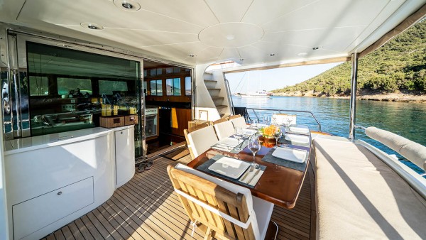 Motoryacht Babosch