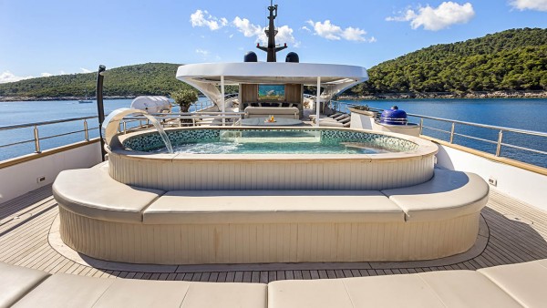 Motoryacht Bella