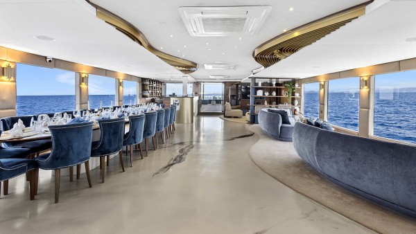 Motoryacht Bella