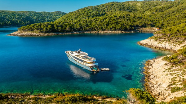 Motoryacht Bella