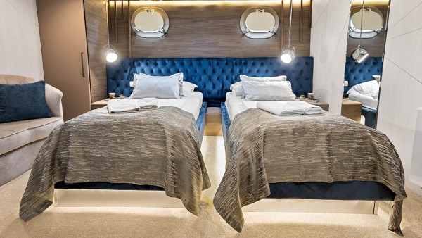 Motoryacht Bella