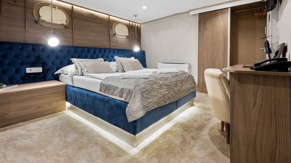 Motoryacht Bella
