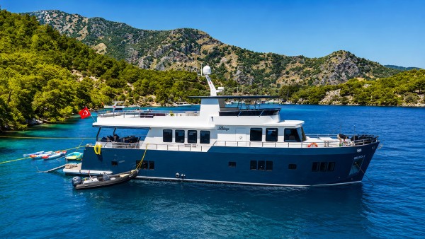 Beluga 1 Motoryacht