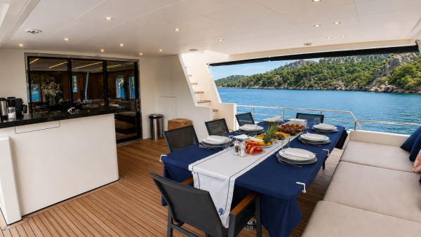 Motoryacht Beluga 1