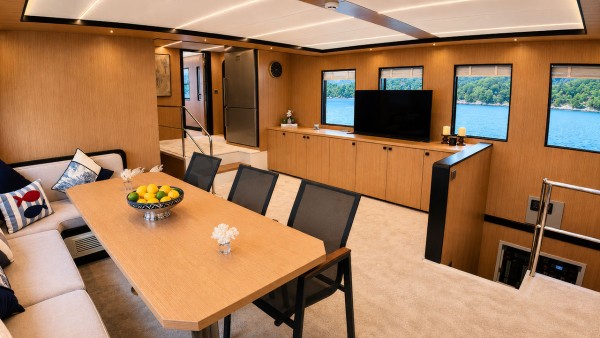 Motoryacht Beluga 1