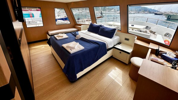 Motoryacht Beluga 1