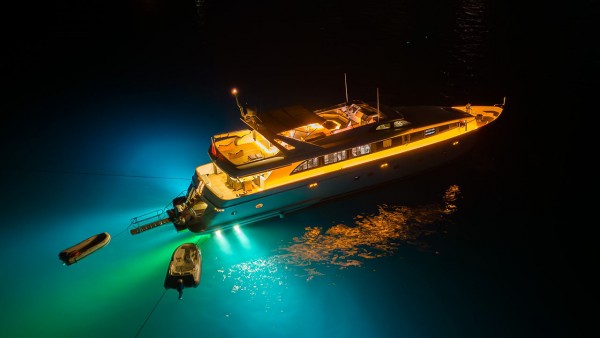 Motoryacht Blues