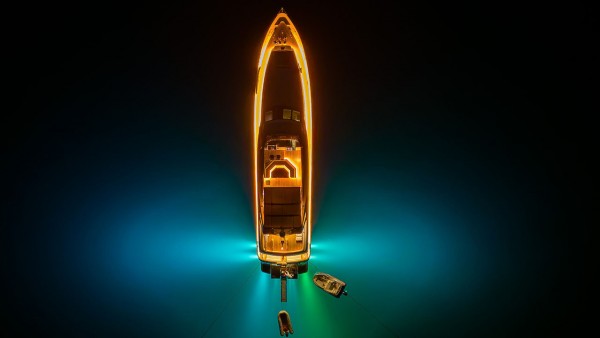 Motoryacht Blues