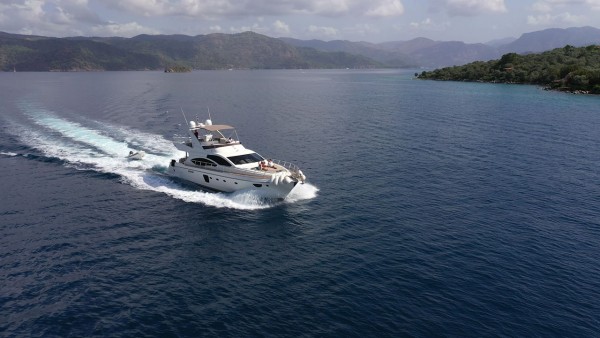 Motoryacht Bormus 1