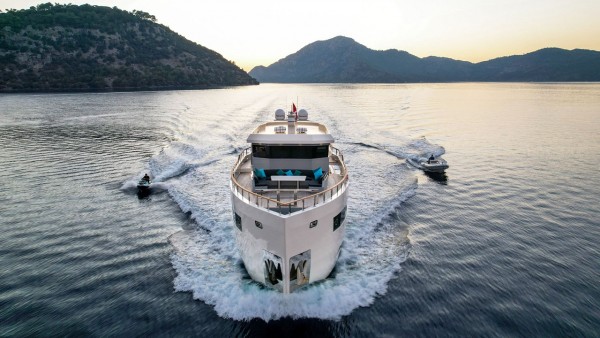 Motoryacht Cinar Yildizi