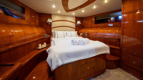 Motoryacht Coral