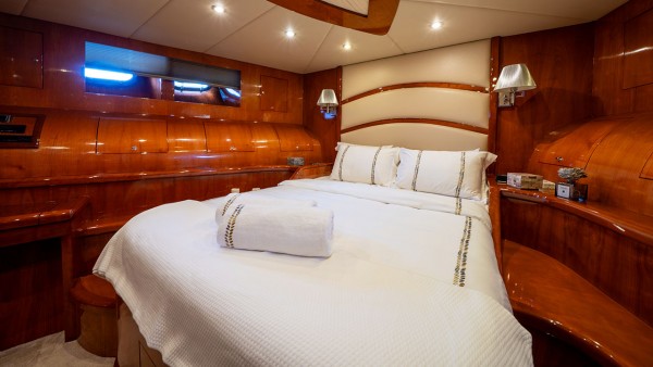 Motoryacht Coral
