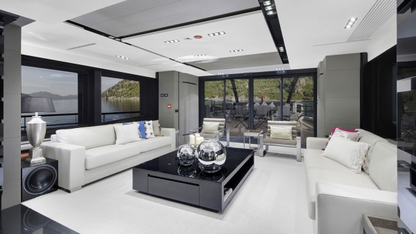 Motoryacht FX