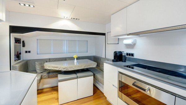 Motoryacht FX