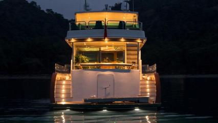 Motoryacht Golden Story