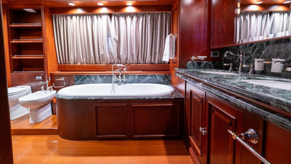 Motoryacht Haven