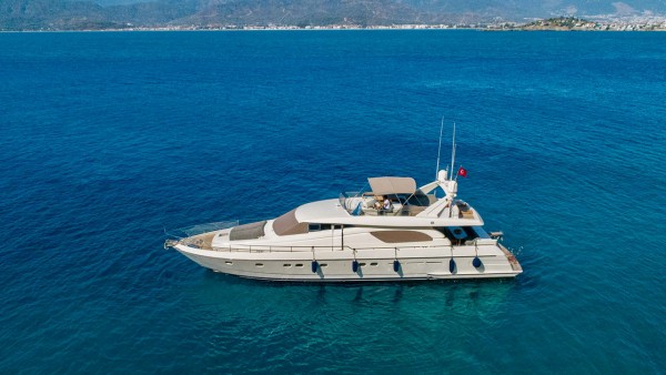 Hurrem Motoryacht