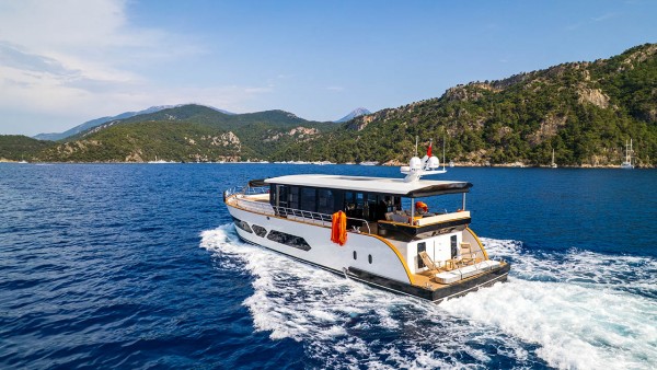 Motoryacht Jr. Simay