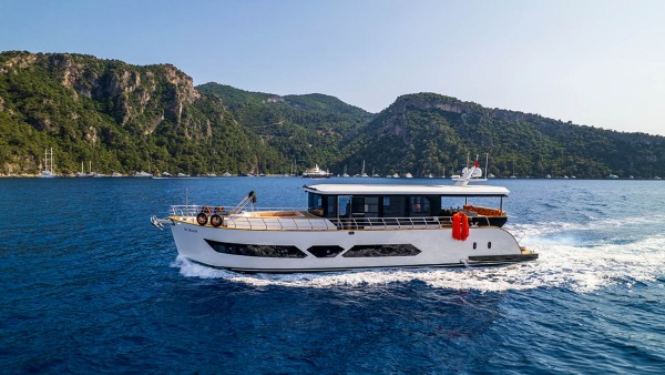 Motoryacht Jr. Simay